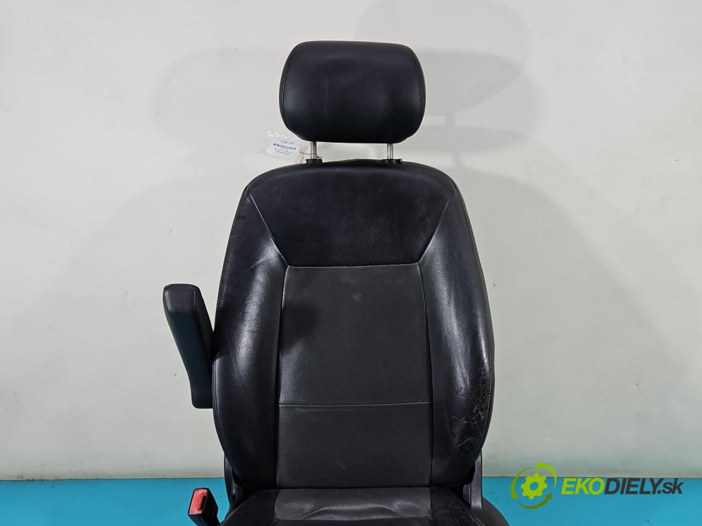 Ford Galaxy Mk2 2006-2015 1.8 TDCI 125 HP manual 92 kW 1753 cm3 5- Sedačka ľavý  (Sedačky, sedadlá)