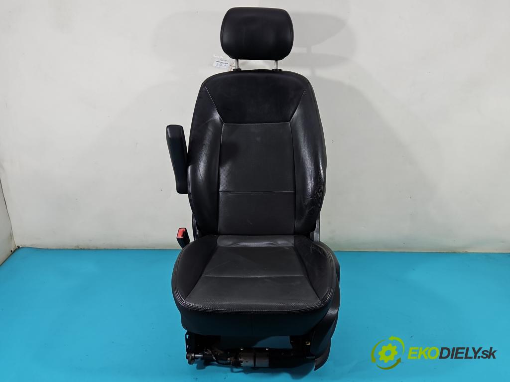 Ford Galaxy Mk2 2006-2015 1.8 TDCI 125 HP manual 92 kW 1753 cm3 5- Sedačka ľavý  (Sedačky, sedadlá)