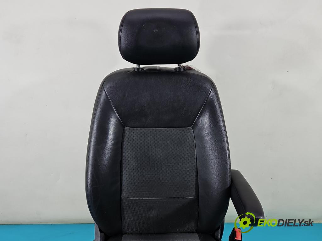 Ford Galaxy Mk2 2006-2015 1.8 TDCI 125 HP manual 92 kW 1753 cm3 5- Sedačka pravý  (Sedačky, sedadlá)