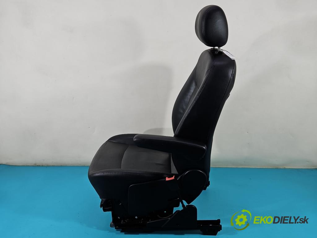 Ford Galaxy Mk2 2006-2015 1.8 TDCI 125 HP manual 92 kW 1753 cm3 5- Sedačka pravý  (Sedačky, sedadlá)