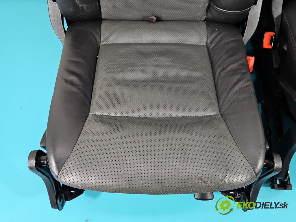 Ford Galaxy Mk2 2006-2015 1.8 TDCI 125 HP manual 92 kW 1753 cm3 5- Pohovka: zadné  (Sedačky, sedadlá)