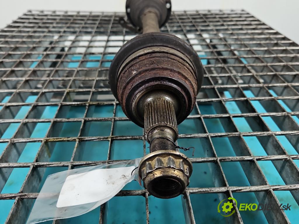 Vw Golf IV 1997-2003 1.9 TDI 116 HP manual 85 kW 1900 cm3 5- poloos zadné pravé