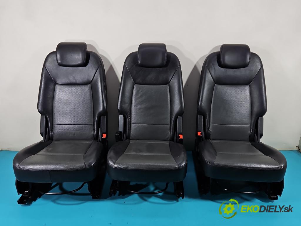 Ford Galaxy Mk2 2006-2015 1.8 TDCI 125 HP manual 92 kW 1753 cm3 5- Pohovka: zadné  (Sedačky, sedadlá)