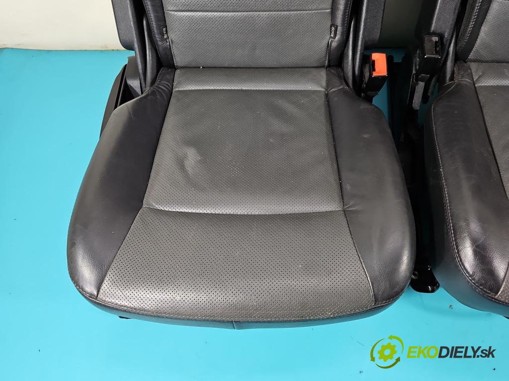 Ford Galaxy Mk2 2006-2015 1.8 TDCI 125 HP manual 92 kW 1753 cm3 5- Pohovka: zadné  (Sedačky, sedadlá)