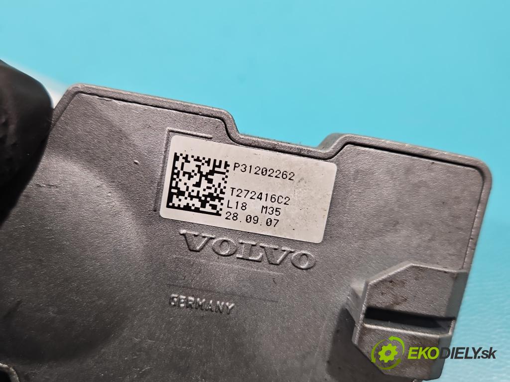Volvo V50 2.0d 136 HP manual 100 kW 1997 cm3 5- Blokáda: řízení: T272416C2 (Ostatné)