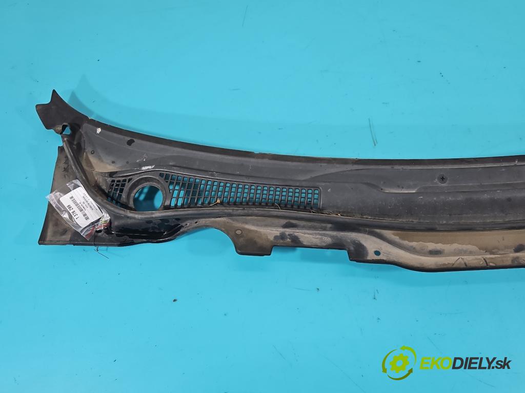 Volvo V50 2.0d 136 HP manual 100 kW 1997 cm3 5- torpédo 30716315 (Torpéda)