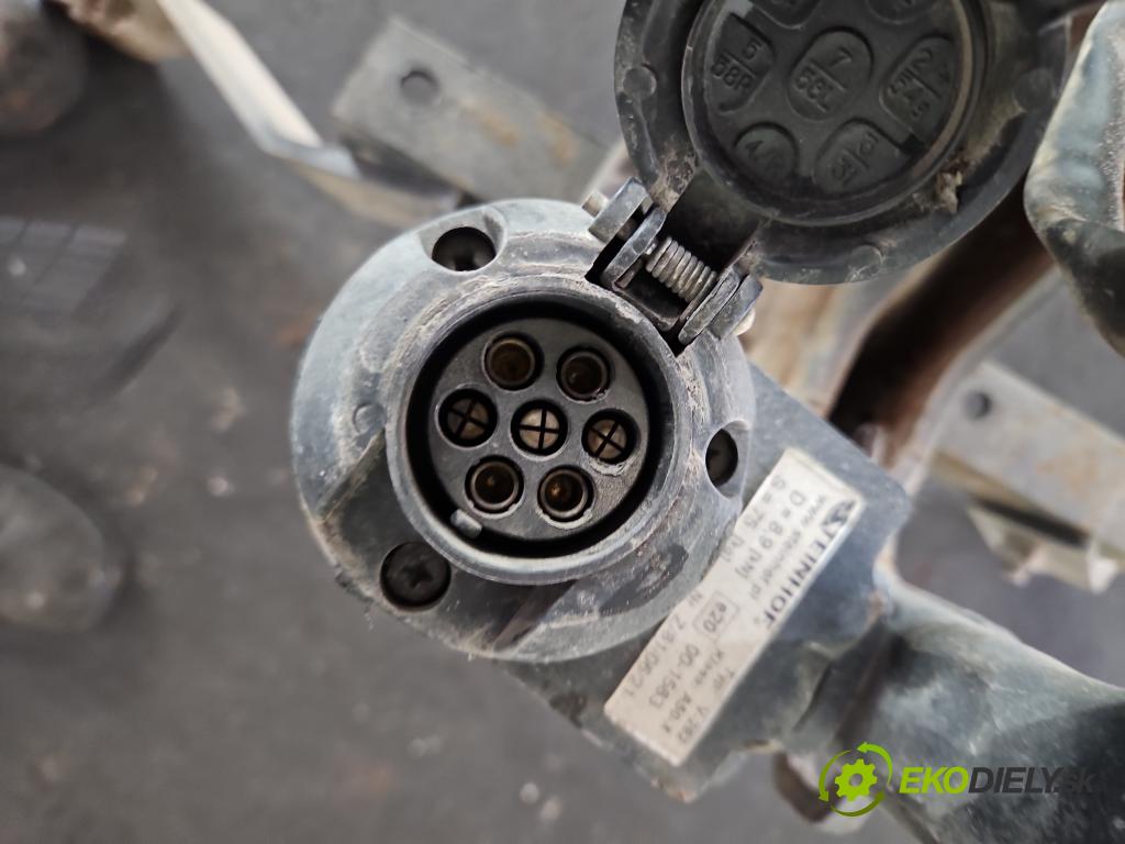 Volvo V50 2.0d 136hp manual 100 kW 1997 cm3 5- oko tažné  (Tažná zařízení)