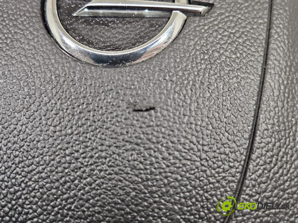 Opel Insignia A 2008-2017 2.0 T 220KM manual 162 kW 1998 cm3 5- airbag vzduch: Řidiči: 13270401 (Airbagy)