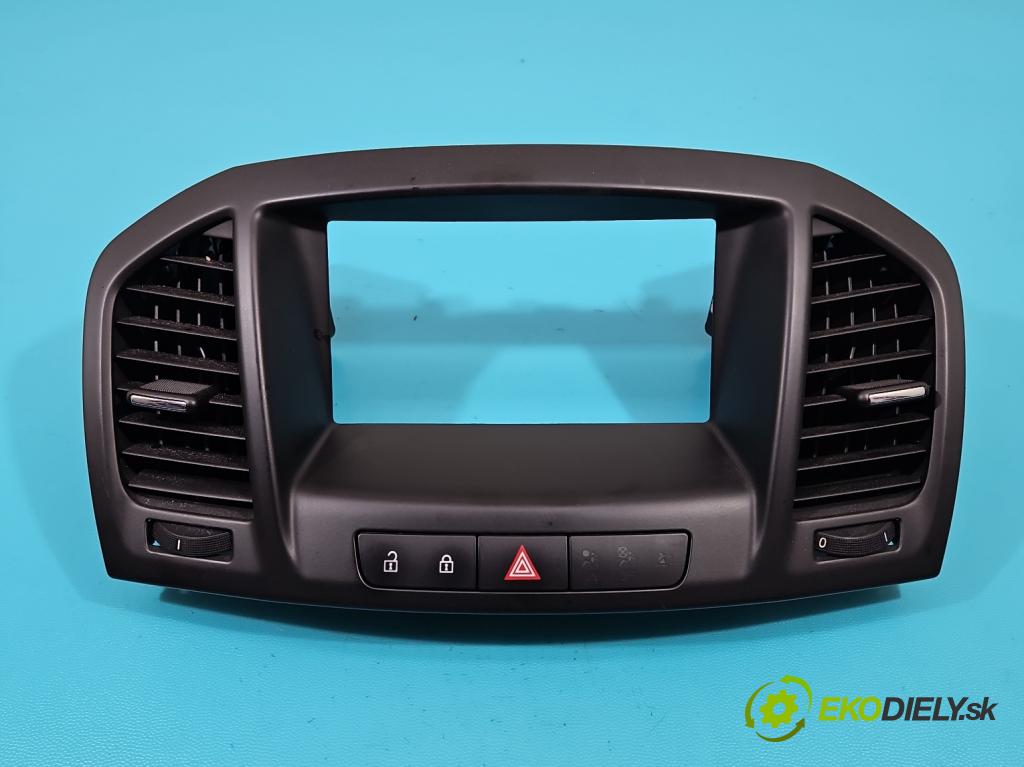 Opel Insignia A 2008-2017 2.0 T 220KM manual 162 kW 1998 cm3 5- Mřížka: kúrenia stredová 13282235 (Mriežky kúrenia (fukáre))