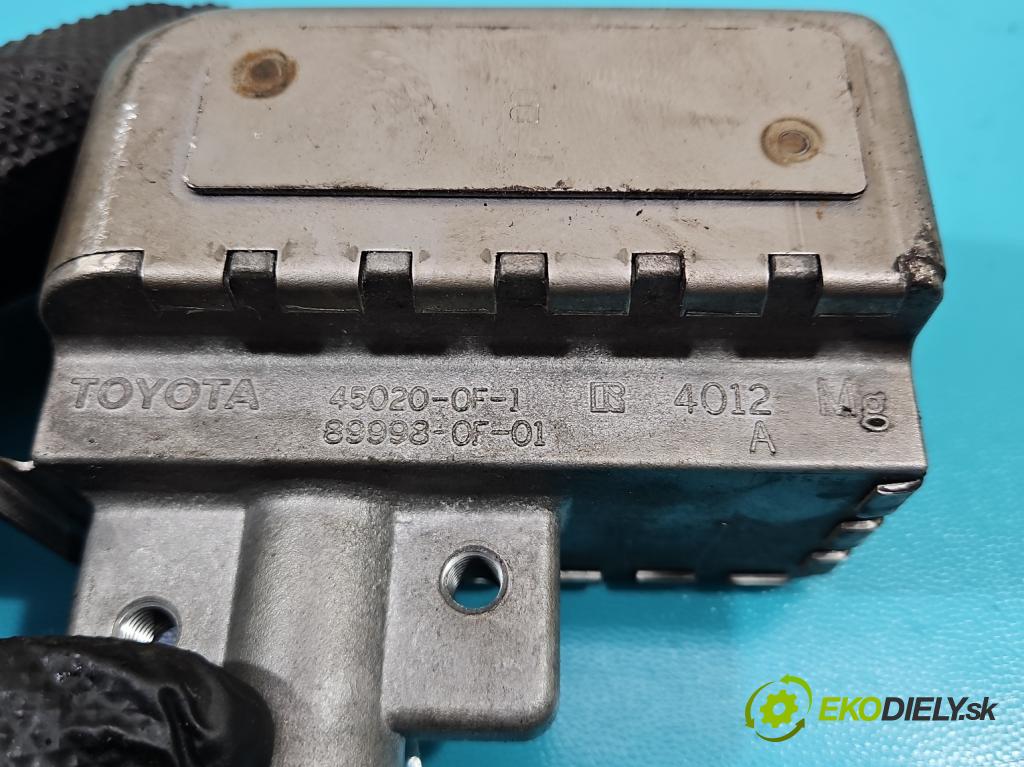 Toyota Corolla Verso II 2004-2009 1.8 VVTI 129 HP automatic 95 kW 1794 cm3 5- Blokáda: řízení: 450200F1 (Ostatné)