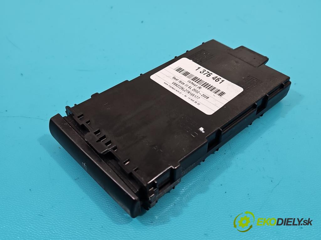 Seat Ibiza III 6L 2002-2008 1.4 TDI 80 HP manual 59 kW 1422 cm3 5- Rukojeť: na nápoje: 6L1862531 (Úchyty, držiaky na nápoje)