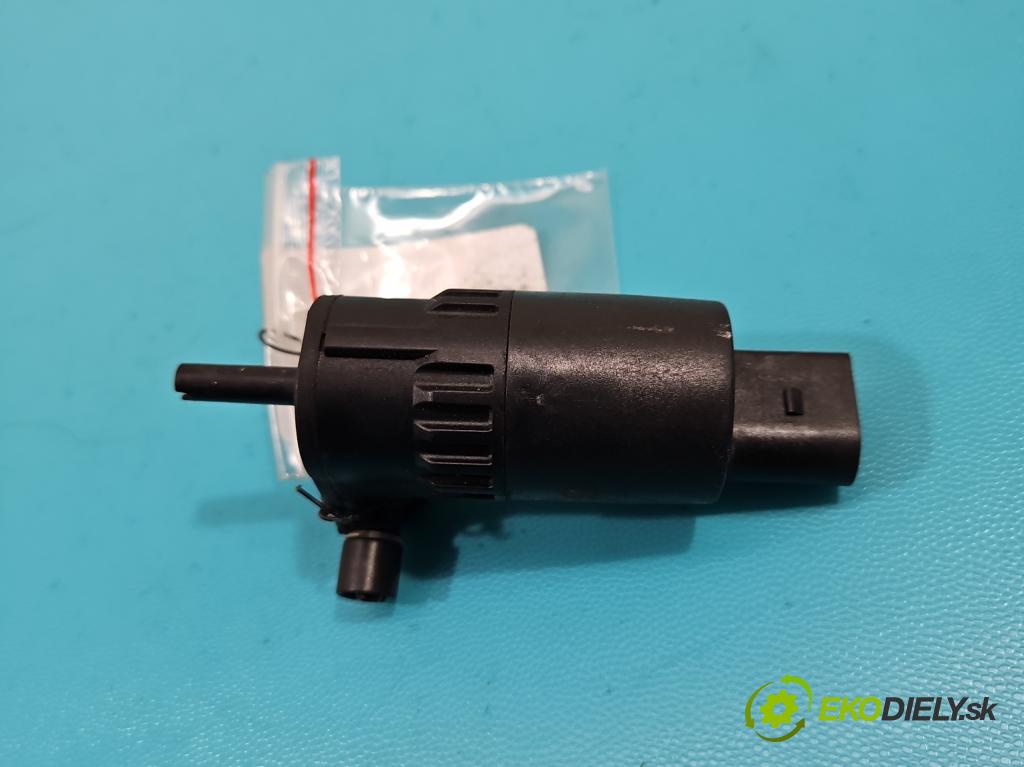 Opel Zafira C 2012-2019 Tourer 2.0 CDTI 165 HP manual 121 kW 1956 cm3 5- pompa ostrekovačov 13349273 (Motorčeky, čerpadlá ostrekovačov)