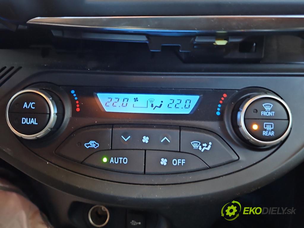 Toyota Yaris III 2011-2020 1.5 VVTi 111KM manual 82 kW 1496 cm3 5- panel kúrenia 75F206