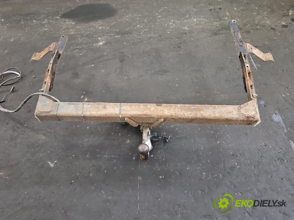 Toyota Avensis II T25 2003-2008 2.0 D4D 126 hp manual 93 kW 1998 cm3 5- oko tažné  (Tažná zařízení)