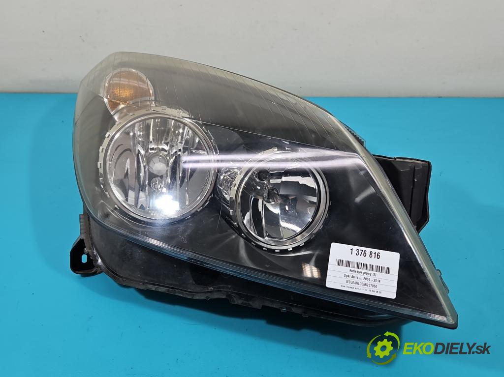 Opel Astra III 2004-2014 1.7 CDTI 80 HP manual 59 kW 1686 cm3 5- Reflektor: pravý  (Pravé)