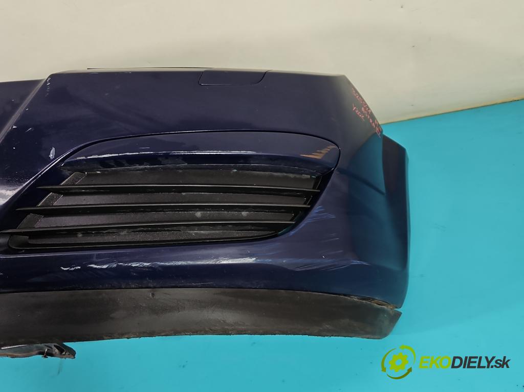 Opel Astra III 2004-2014 1.7 CDTI 80 hp manual 59 kW 1686 cm3 5- nárazník přední  (Ostatné)