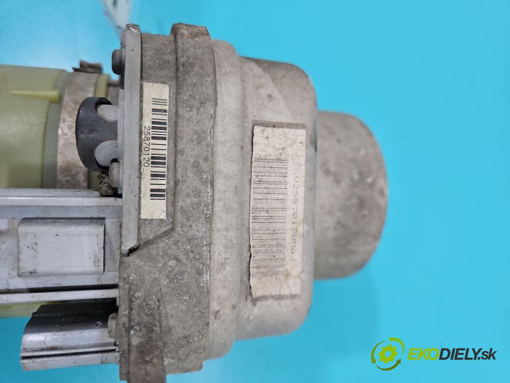 Volvo V50 2.0d 136 HP manual 100 kW 1997 cm3 5- čerpadlo posilovač 31200780 (Servočerpadlá, pumpy riadenia)