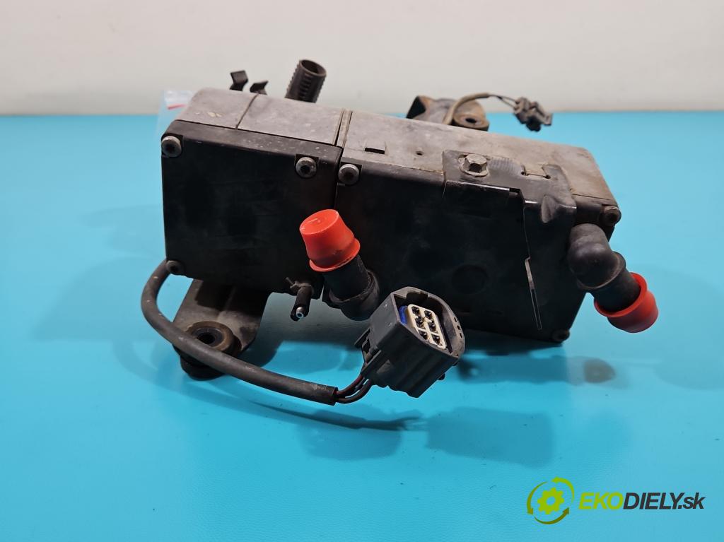 Volvo V50 2.0d 136 HP manual 100 kW 1997 cm3 5- Webasto 252270 (Webasto)