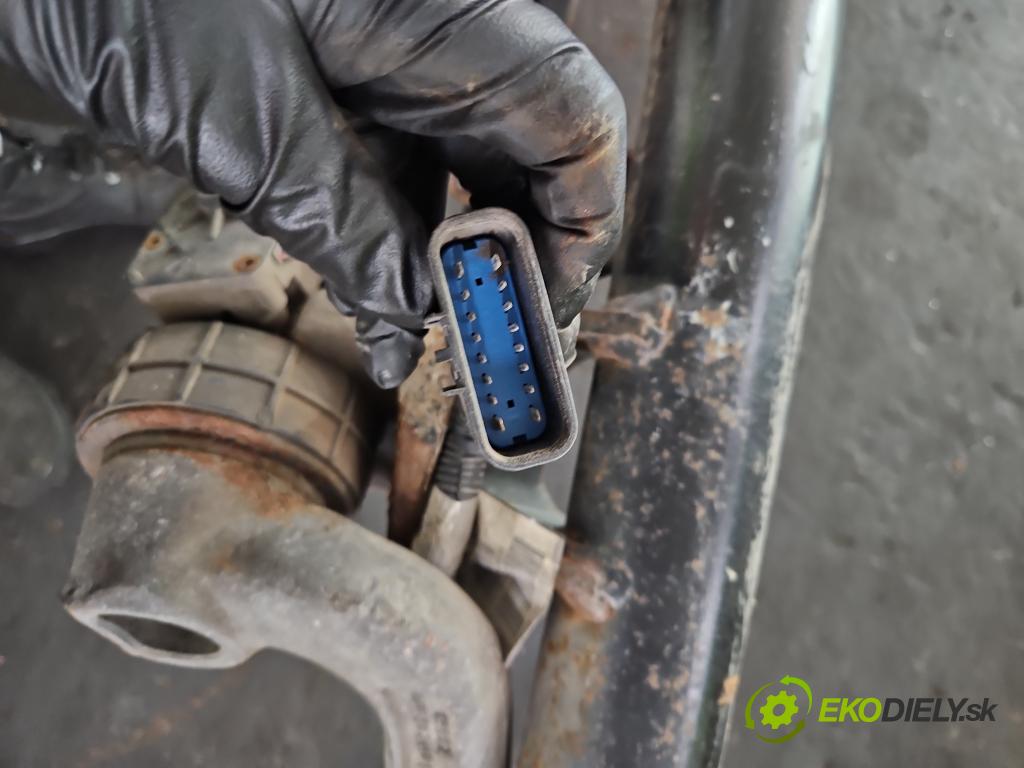 Opel Insignia A 2008-2017 2.0 T 220KM manual 162 kW 1998 cm3 5- oko tažné 22794701 (Tažná zařízení)