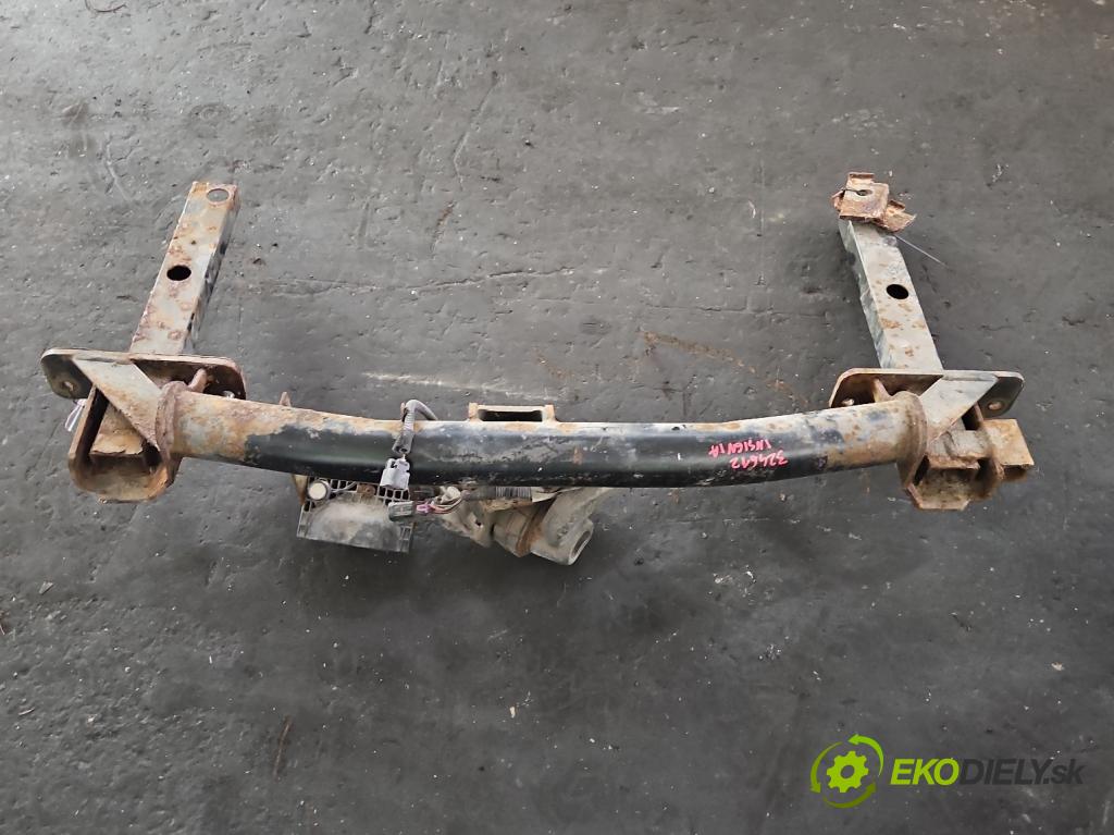 Opel Insignia A 2008-2017 2.0 T 220KM manual 162 kW 1998 cm3 5- oko tažné 22794701 (Tažná zařízení)