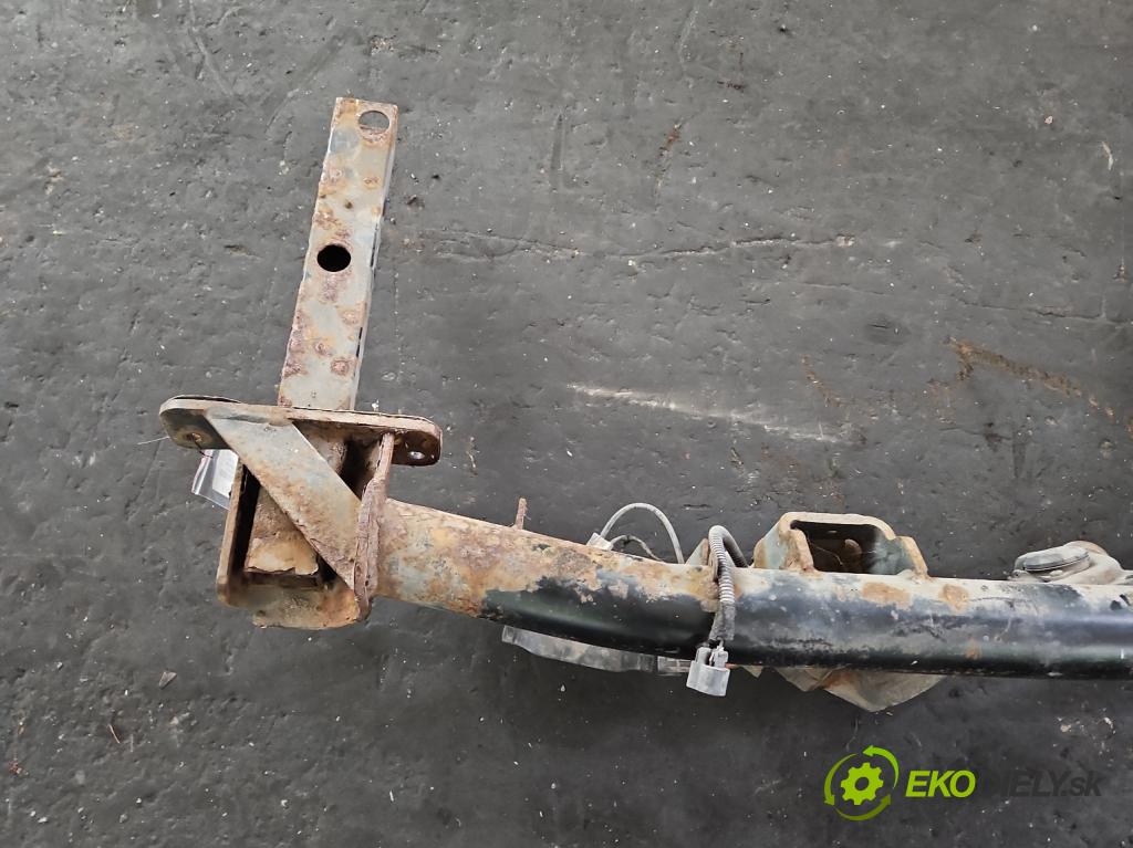 Opel Insignia A 2008-2017 2.0 T 220KM manual 162 kW 1998 cm3 5- oko tažné 22794701 (Tažná zařízení)