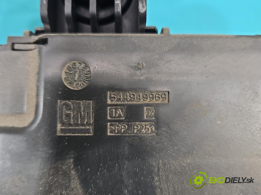 Opel Insignia A 2008-2017 2.0 T 220KM manual 162 kW 1998 cm3 5- skříňka pojistková 22737766 (Pojistkové skříňky)