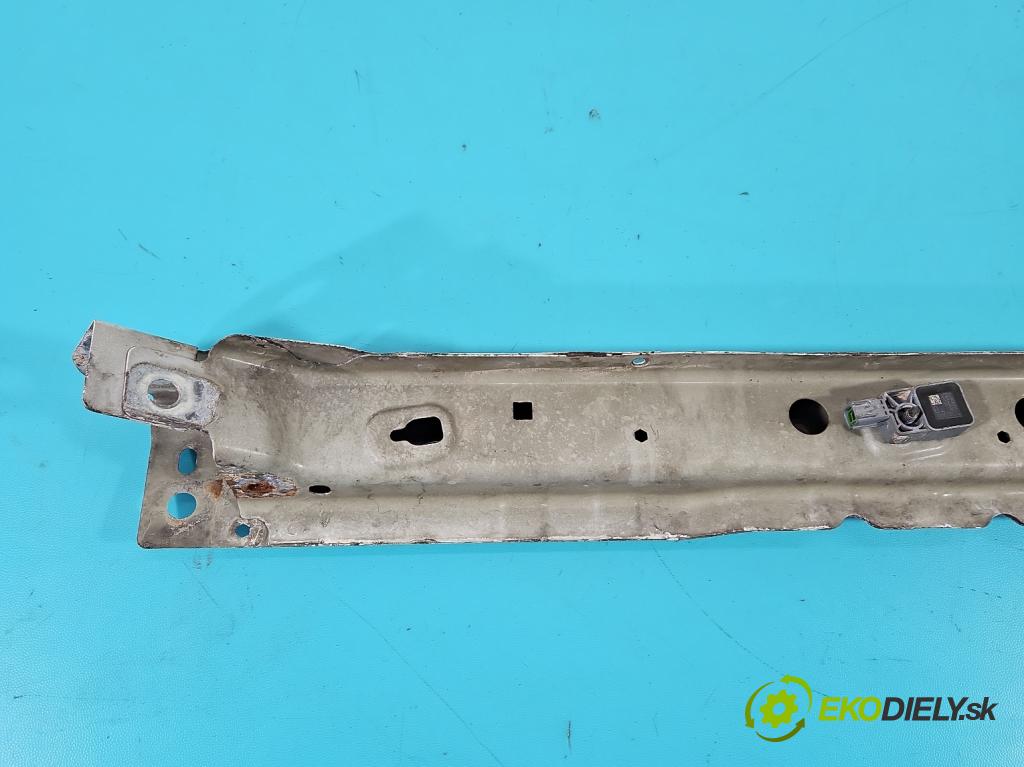 Opel Insignia A 2008-2017 2.0 T 220KM manual 162 kW 1998 cm3 5- stěna přední (Výztuhy přední)