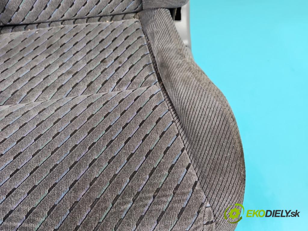 Honda CR-V I 1995-2001 2.0 16V 147 HP manual 108 kW 1973 cm3 5- Sedačka ľavý  (Sedačky, sedadlá)