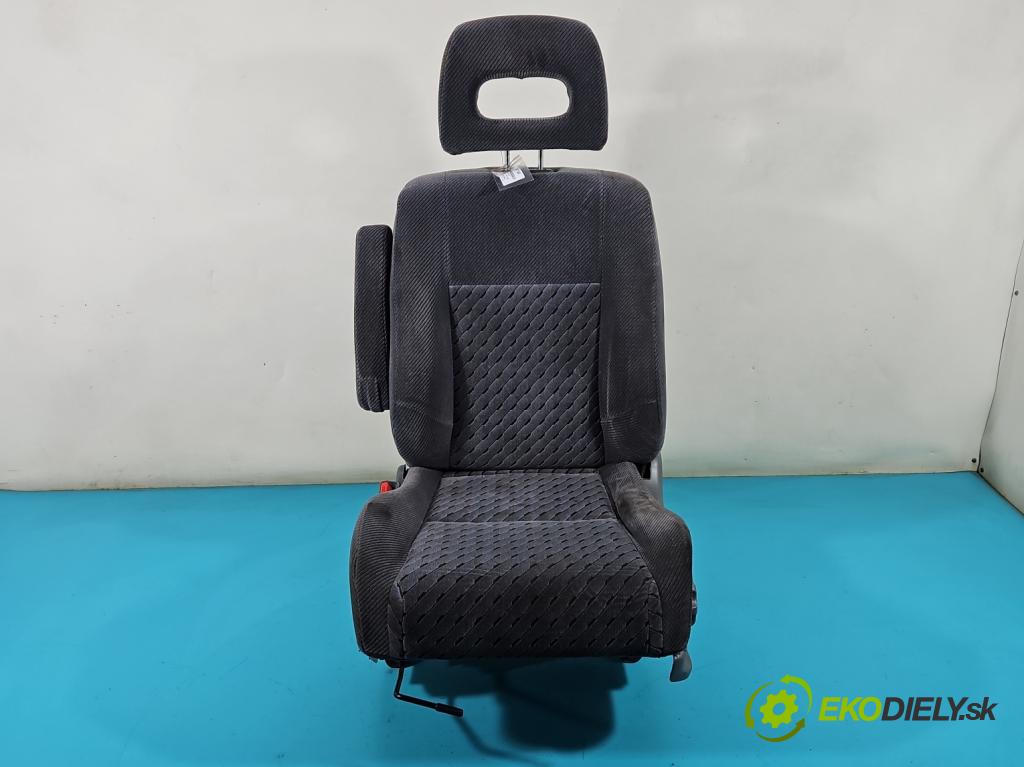 Honda CR-V I 1995-2001 2.0 16V 147 HP manual 108 kW 1973 cm3 5- Sedačka ľavý  (Sedačky, sedadlá)