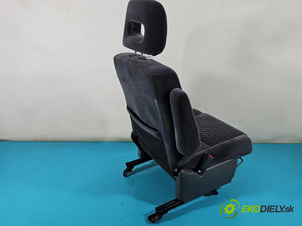 Honda CR-V I 1995-2001 2.0 16V 147 HP manual 108 kW 1973 cm3 5- Sedačka ľavý  (Sedačky, sedadlá)