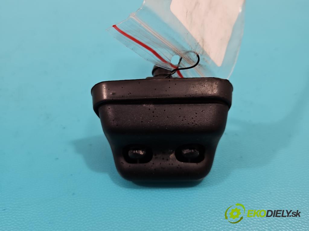 Honda CR-V I 1995-2001 2.0 16V 147 HP manual 108 kW 1973 cm3 5- ostrekovač reflektor: ľavý  (Motorček ostrekovačov)