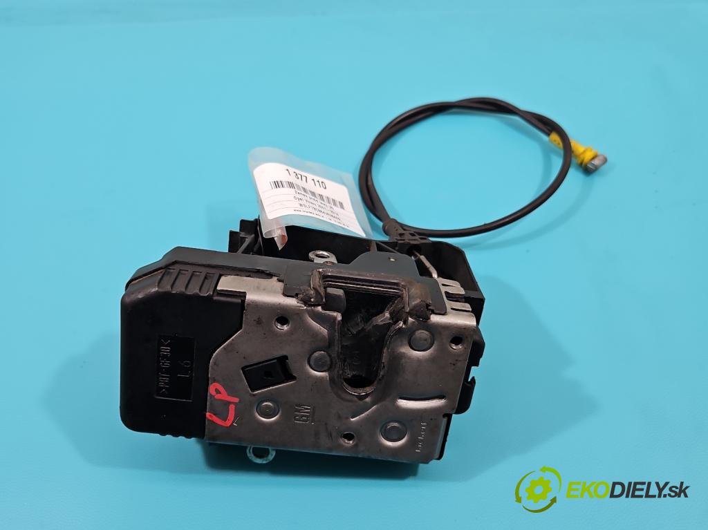 Opel Vivaro 2001-2014 1.9 cdti 101 hp manual 74 kW 1870 cm3 5- zámek přední levý 8200008260