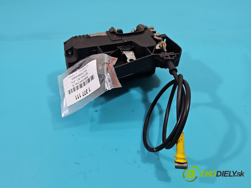 Opel Vivaro 2001-2014 1.9 cdti 101 hp manual 74 kW 1870 cm3 5- zámek přední pravý 8200008248