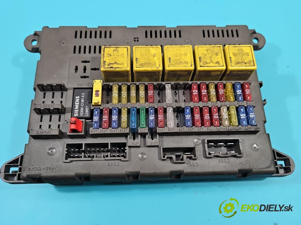 Land rover Freelander I 1998-2006 2.0 TD 98 hp manual 72 kW 1997 cm3 5- skříňka pojistková 518665104 (Pojistkové skříňky)