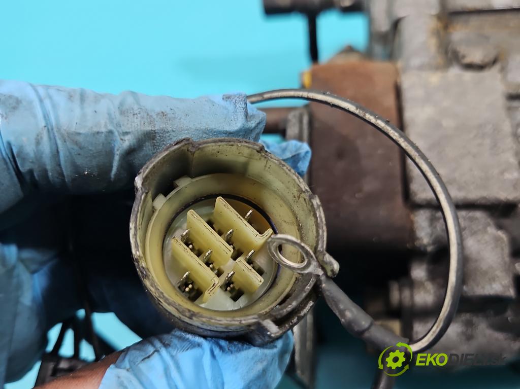 Land rover Freelander I 1998-2006 2.0 TD 98 HP manual 72 kW 1997 cm3 5- čerpadlo vstrekovacia 0460404973 (Vstrekovacie čerpadlá)