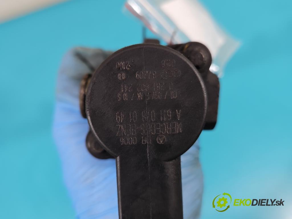 Mercedes A W168 1997-2004 1.7 CDI 90 HP manual 66 kW 1689 cm3 5- lišta vstrekovacia A6680700095 (Vstrekovacie lišty)