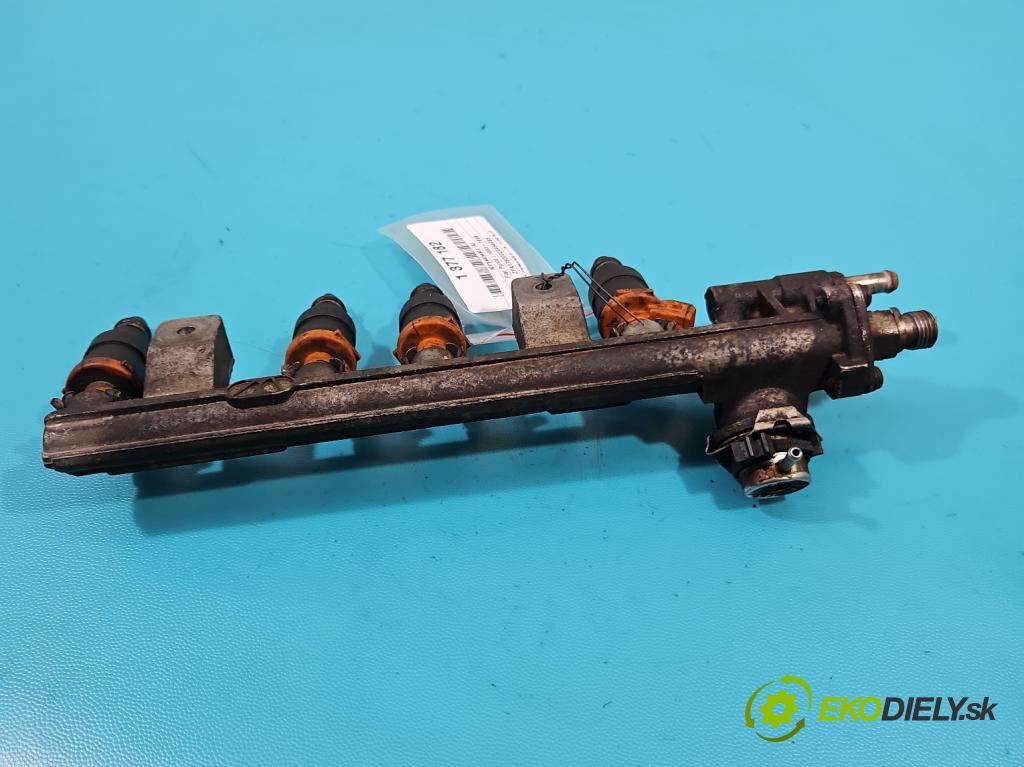 Fiat Punto I 1993-1999 1.2 60 HP manual 44 kW 1242 cm3 5- vstrek IW057 (Vstrekovače)