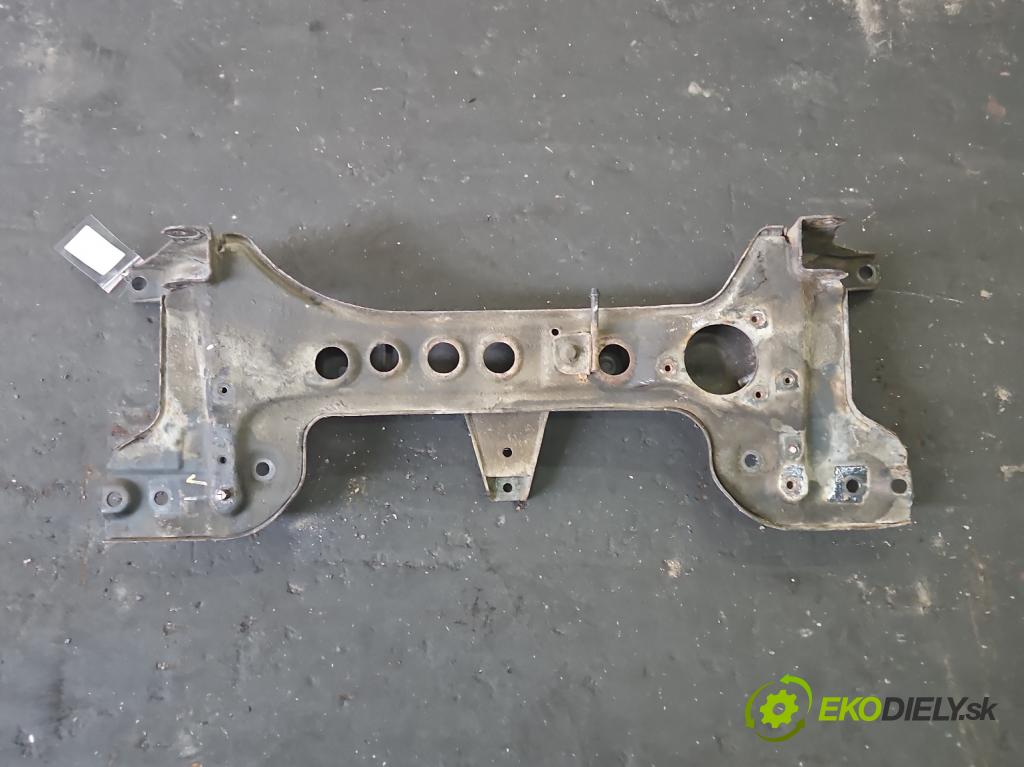 Fiat Punto I 1993-1999 1.2 60 hp manual 44 kW 1242 cm3 5- výztuha motoru
