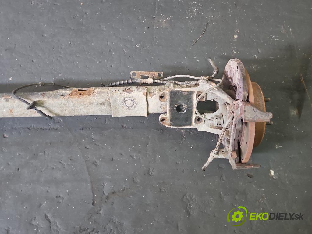 Chrysler Voyager IV 2000-2007 2.5 CRDI 121KM manual 89 kW 2499 cm3 5- zadní výztuha  (Výztuhy zadní)