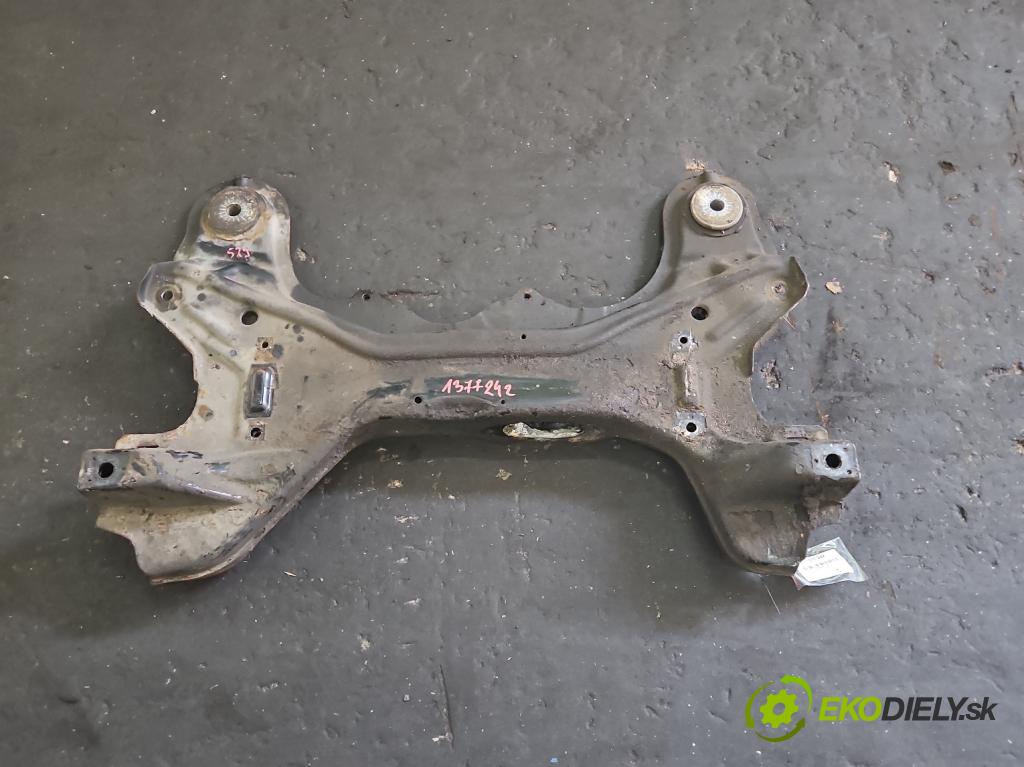 Vw Golf IV 1997-2003 1.9 TDI 116 HP manual 85 kW 1900 cm3 5- výstuha motora 