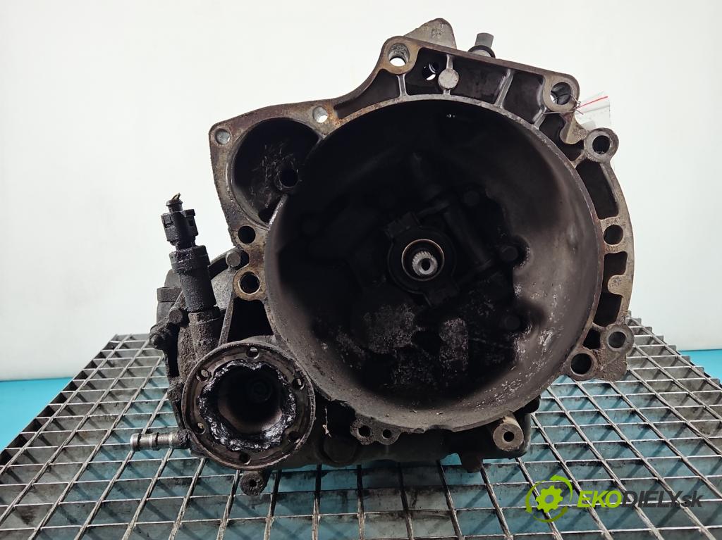 Seat Cordoba I 1993-2002 1.4 mpi 60 hp manual 44 kW 1390 cm3 4- převodovka stupňová manual DXK