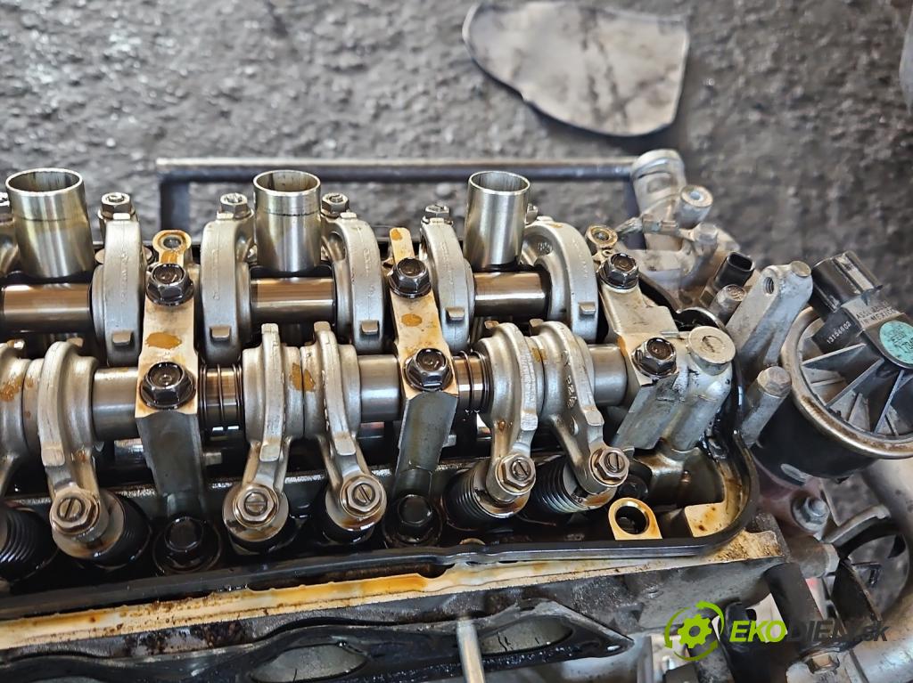 Honda Civic VII 2000-2006 1.4 16V 90 HP manual 66 kW 1396 cm3 3- motor benzín: D14Z6