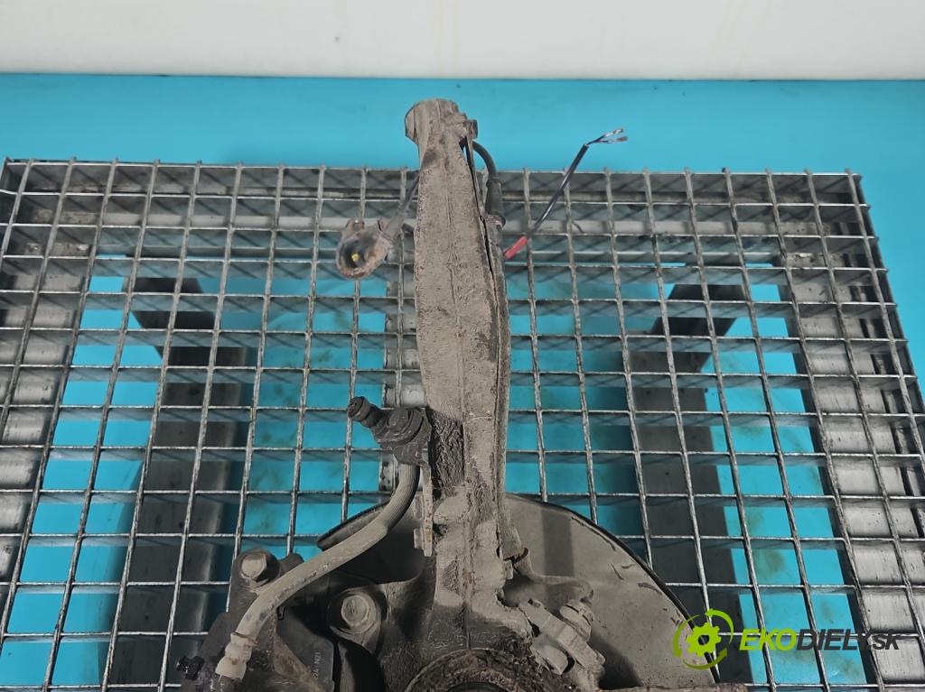 Honda CR-V I 1995-2001 2.0 16V 147 HP manual 108 kW 1973 cm3 5- náboj pravé (Náboje)