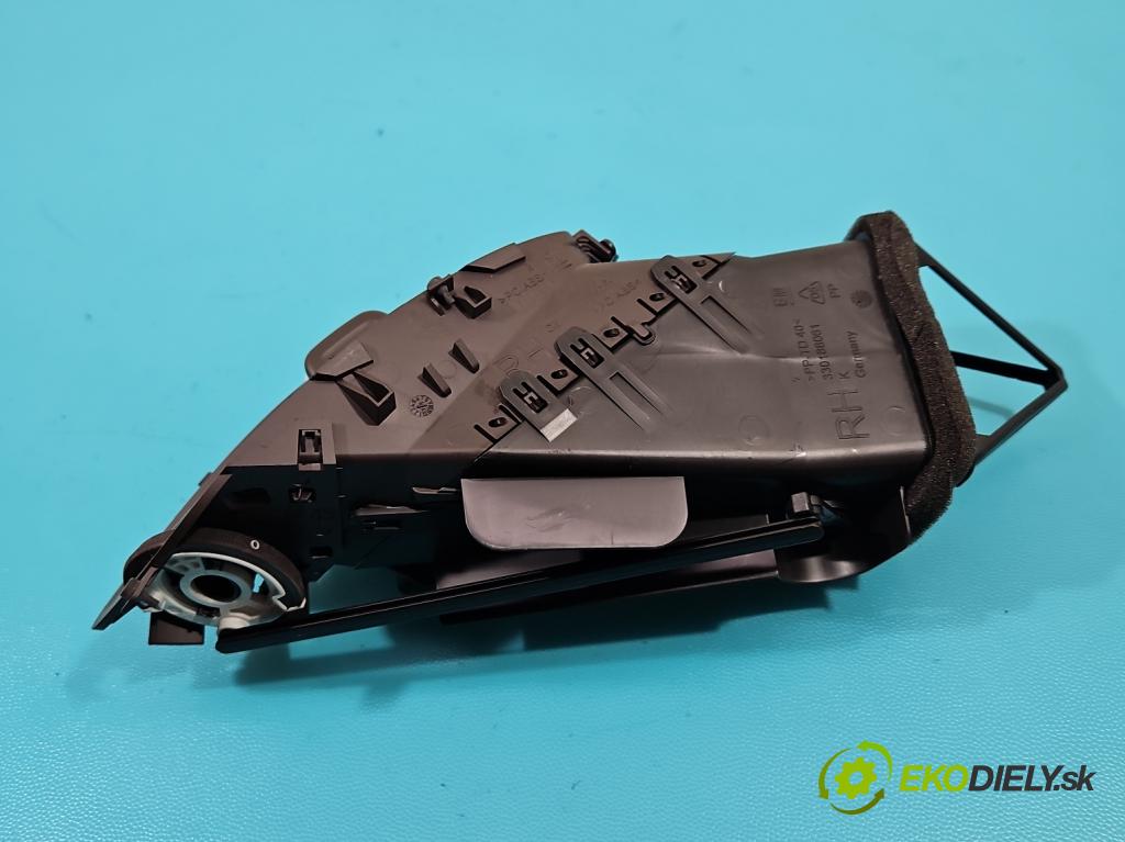 Opel Zafira C 2012-2019 Tourer 2.0 CDTI 165 HP manual 121 kW 1956 cm3 5- Mřížka: kúrenia stredová 330188061 (Mriežky kúrenia (fukáre))