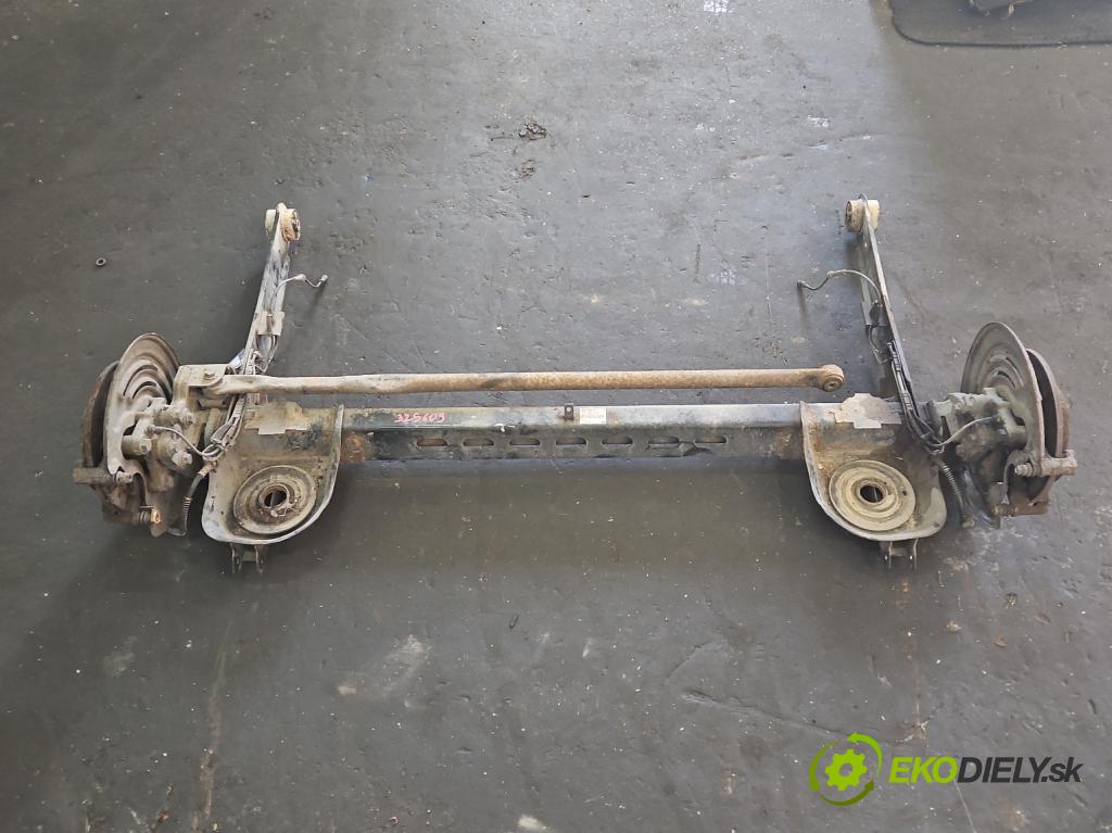 Opel Vivaro 2001-2014 1.9 cdti 101 hp manual 74 kW 1870 cm3 5- zadní výztuha  (Výztuhy zadní)