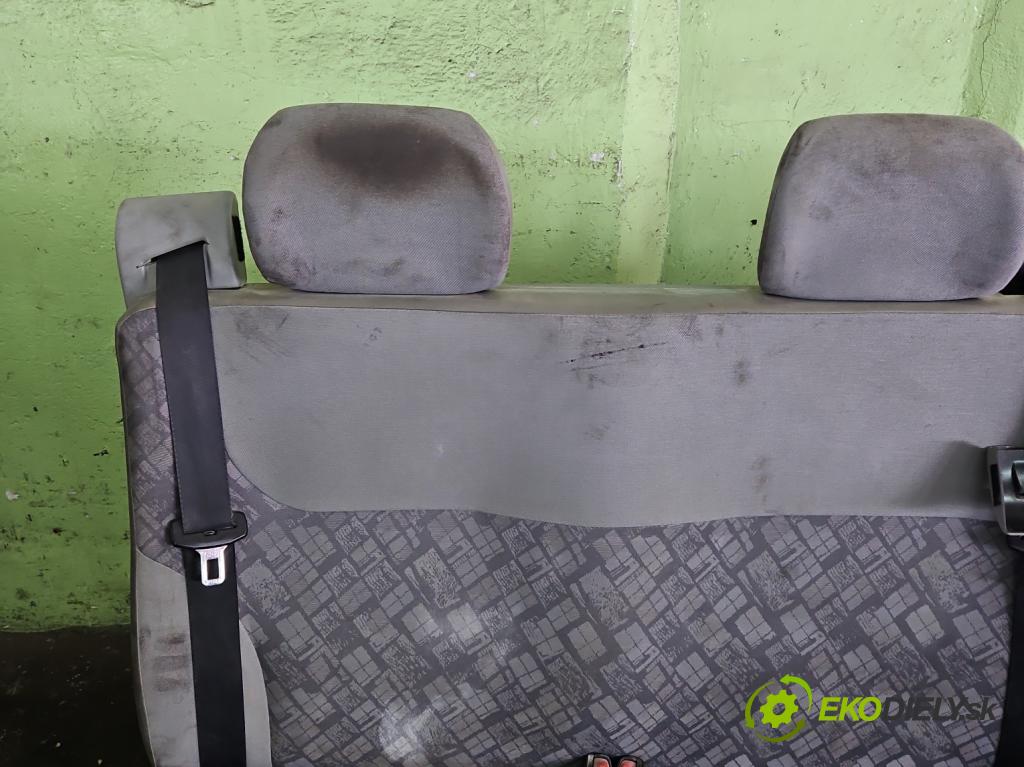 Opel Vivaro 2001-2014 1.9 cdti 101 HP manual 74 kW 1870 cm3 5- Pohovka: zadné  (Sedačky, sedadlá)