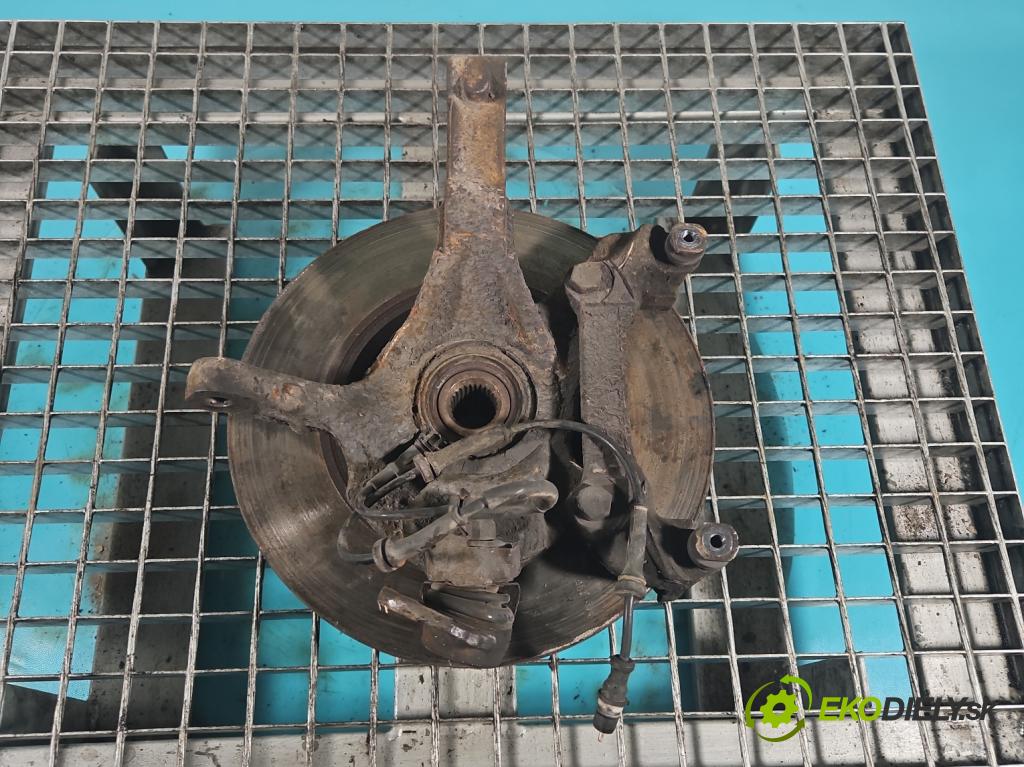 Opel Vivaro 2001-2014 1.9 cdti 101 HP manual 74 kW 1870 cm3 5- náboj ľavé  (Náboje)