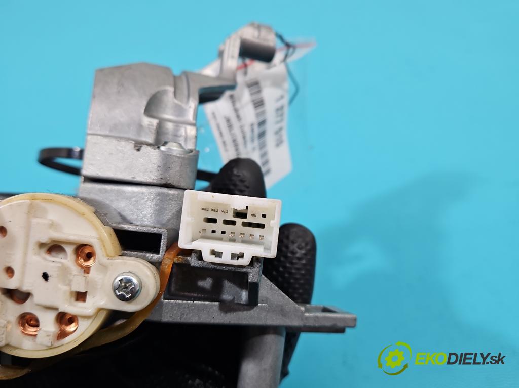 Mitsubishi Outlander II 2006-2013 2.0 DI-D 140 HP manual 103 kW 1968 cm3 5- Spínačka  (Spínacie skrinky a kľúče)