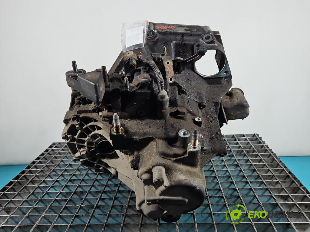 Honda CR-V I 1995-2001 2.0 16V 147 HP manual 108 kW 1973 cm3 5- prevodovka stupeň,rýchlosť manual SBXM
