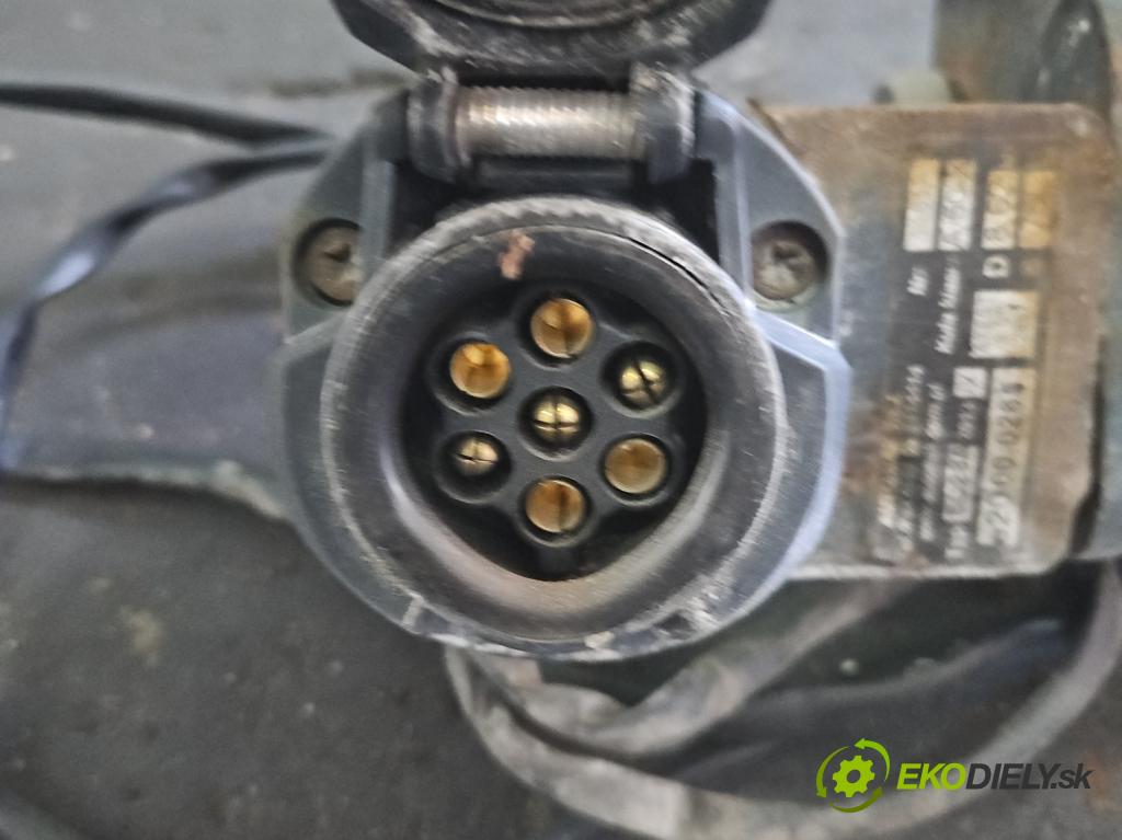 Seat Leon I 1999-2005 1.9 tdi 150 hp manual 110 kW 1896 cm3 5- oko tažné  (Tažná zařízení)